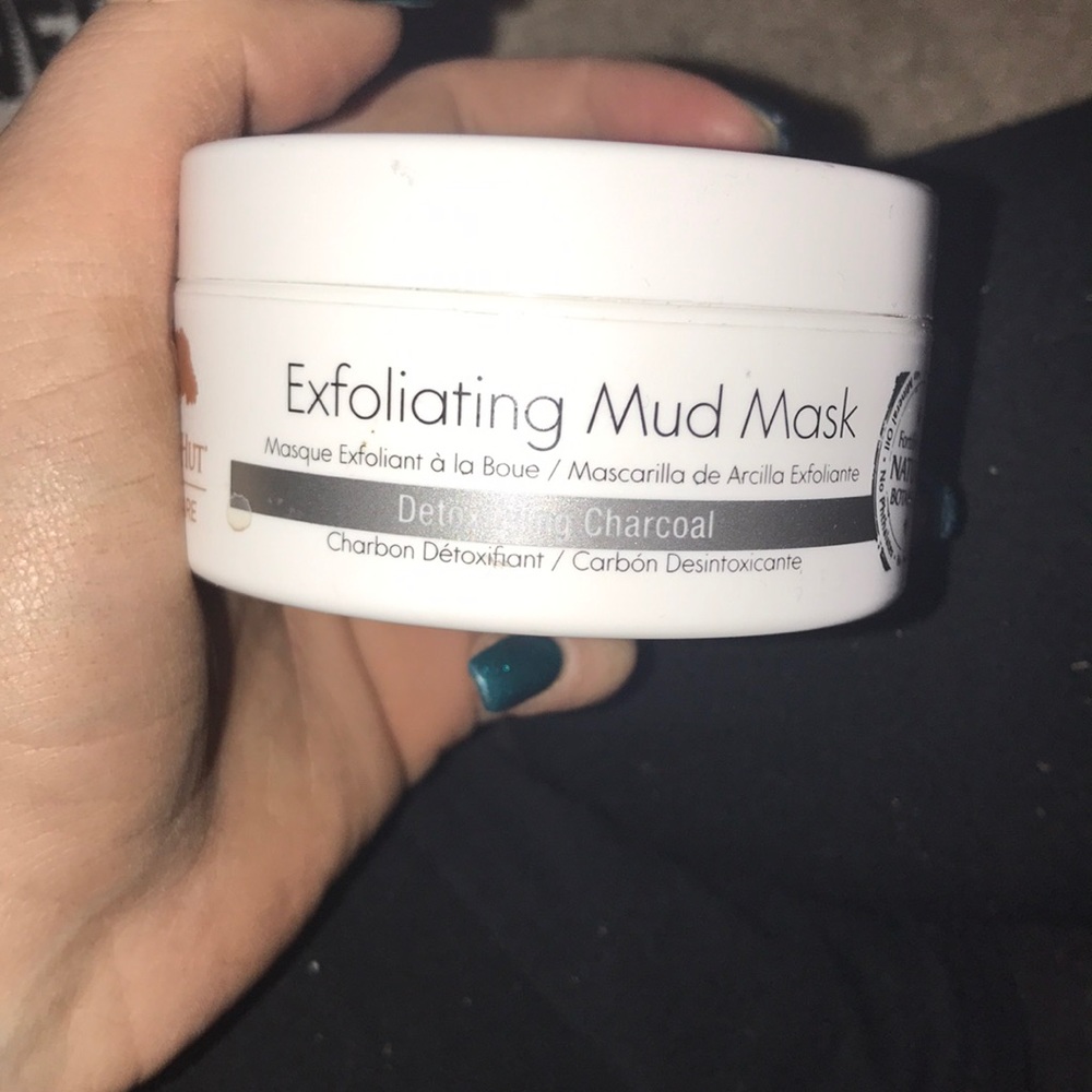 Exfoliating mask